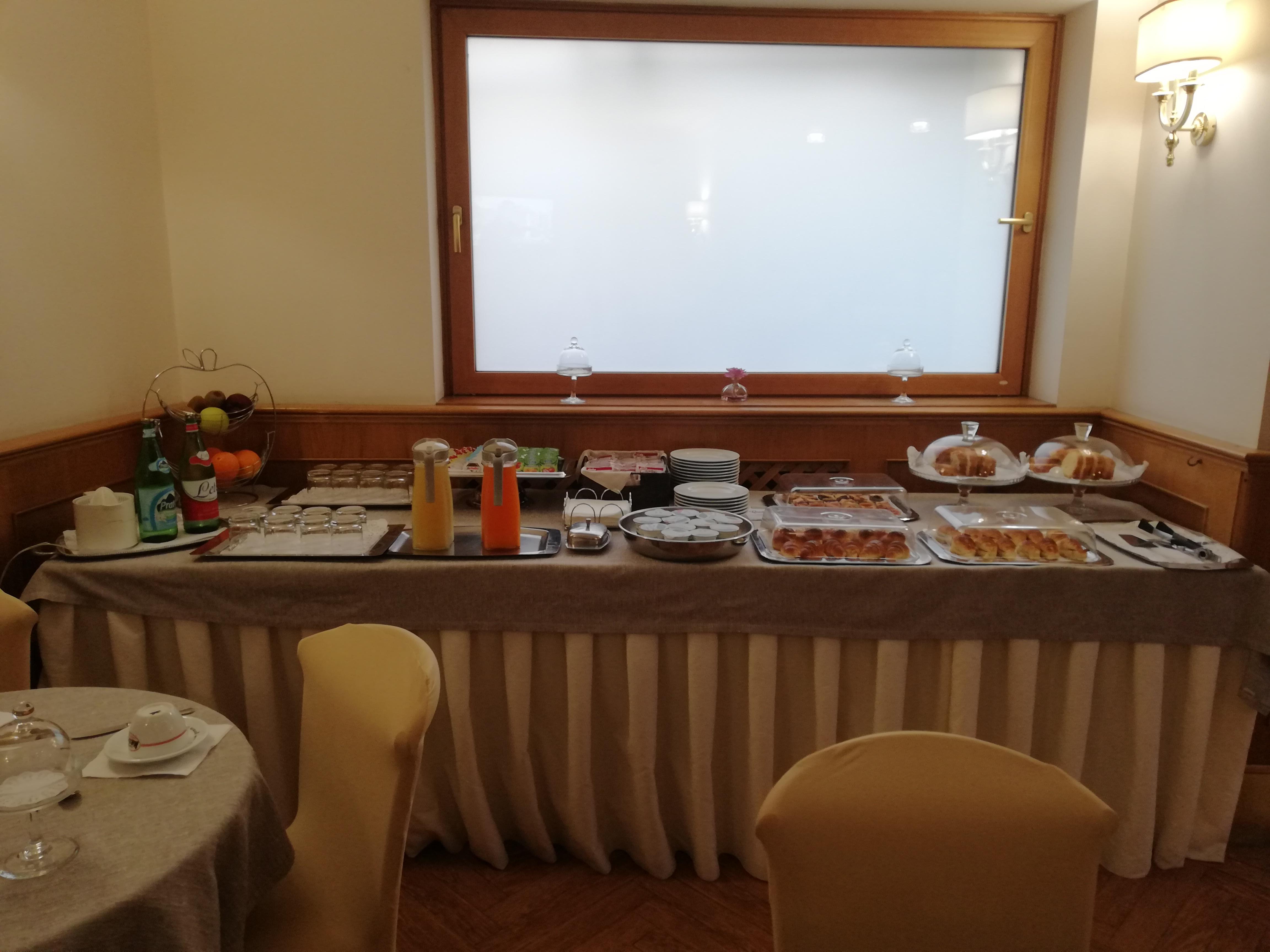 Hotel Leopardi Napels Buitenkant foto