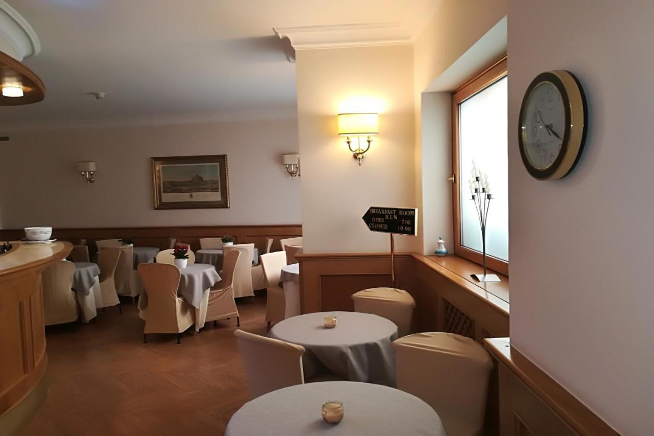 Hotel Leopardi Napels Buitenkant foto