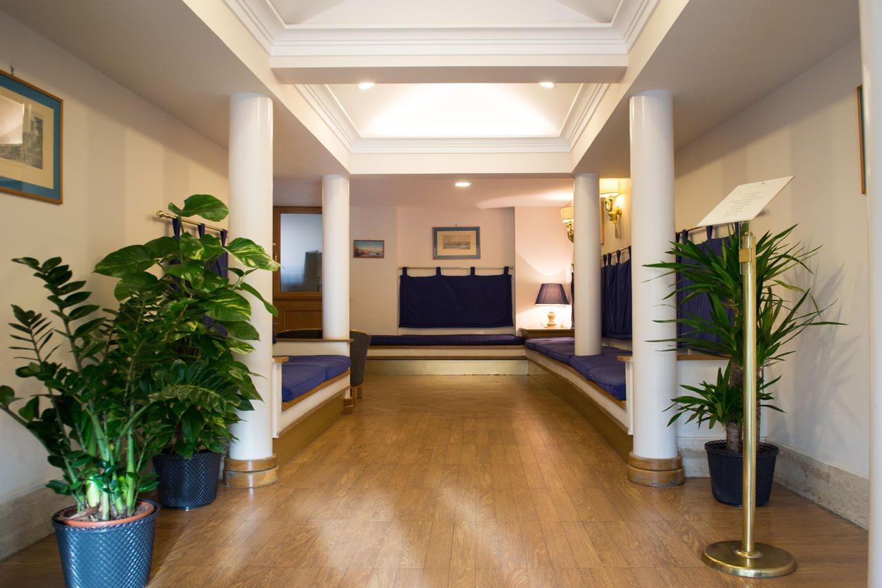 Hotel Leopardi Napels Buitenkant foto