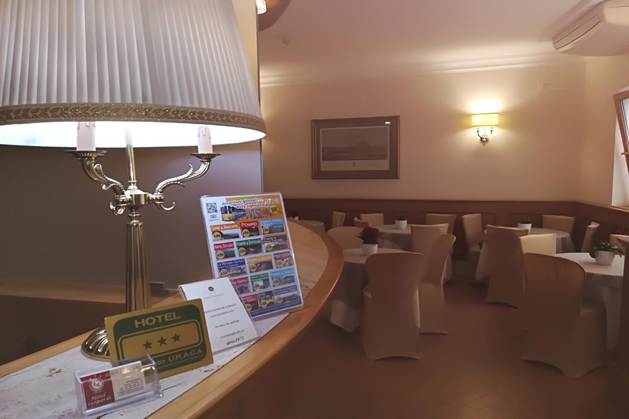 Hotel Leopardi Napels Buitenkant foto